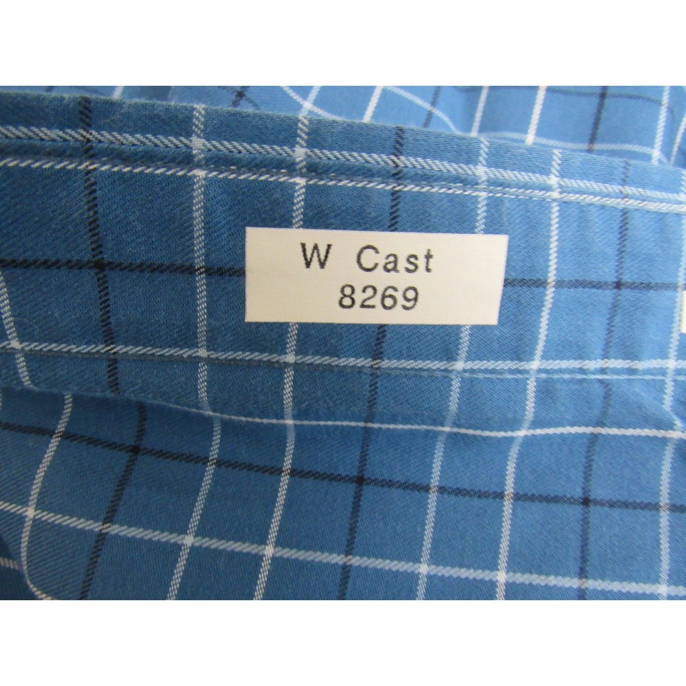 LL Bean Mens Blue Grid Plaid Wrinkle Resistant Button Down Shirt M Reg 269337 - Picture 4 of 7